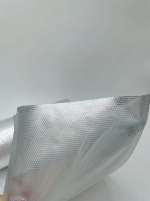 China Supply Mylar Vacuum Rolls Bolsas de papel de aluminio texturizadas / grabadas para trabajo pesado