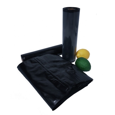 El sellador al vacío de plástico negro personalizado empaqueta Rolls en relieve para alimentos de cocina
